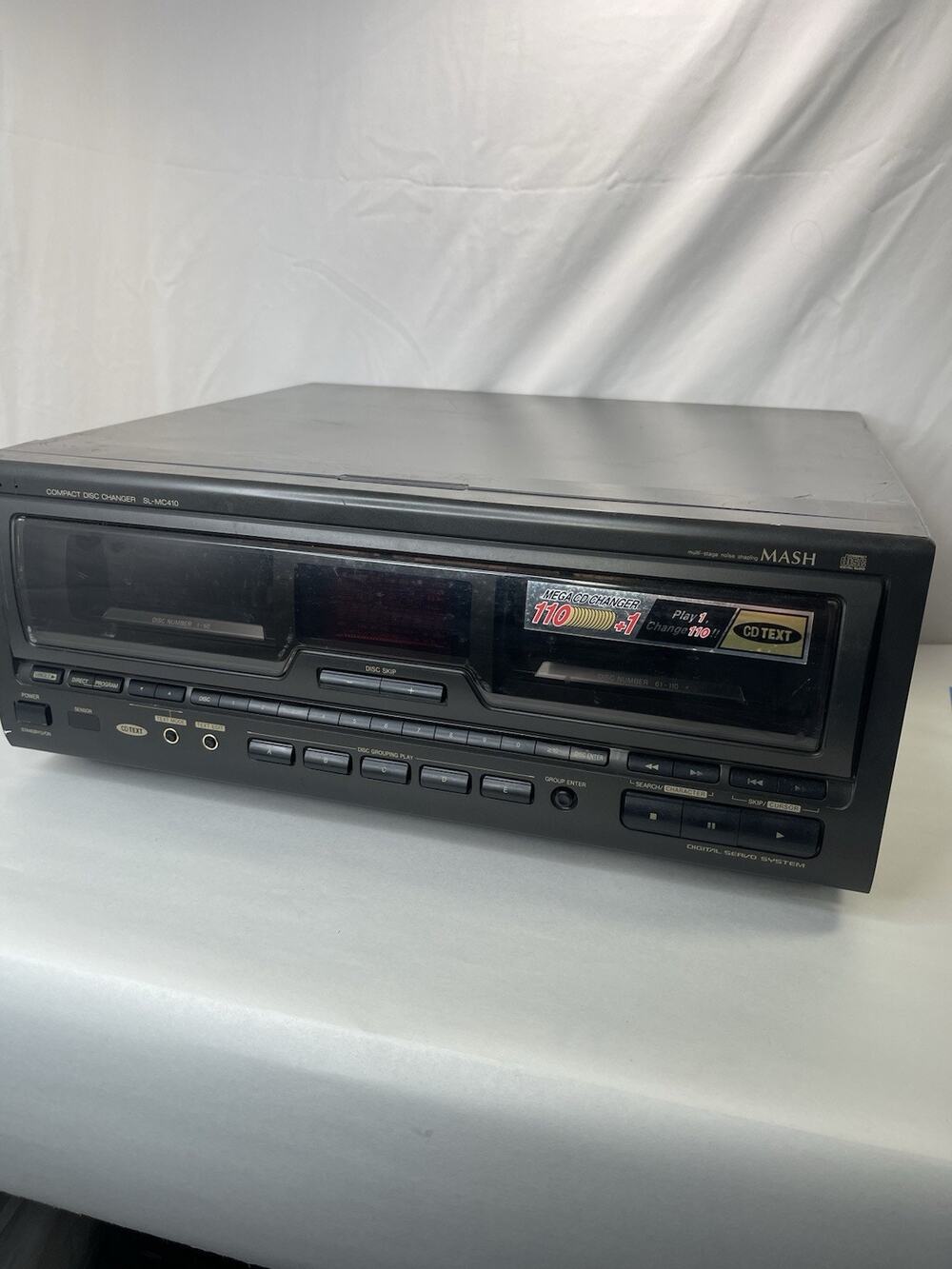 Technics SL-MC410 110+1 Compact Disc Changer Parts Only MASH CD Text